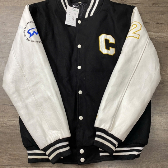 Varsity Jacket UNIV.