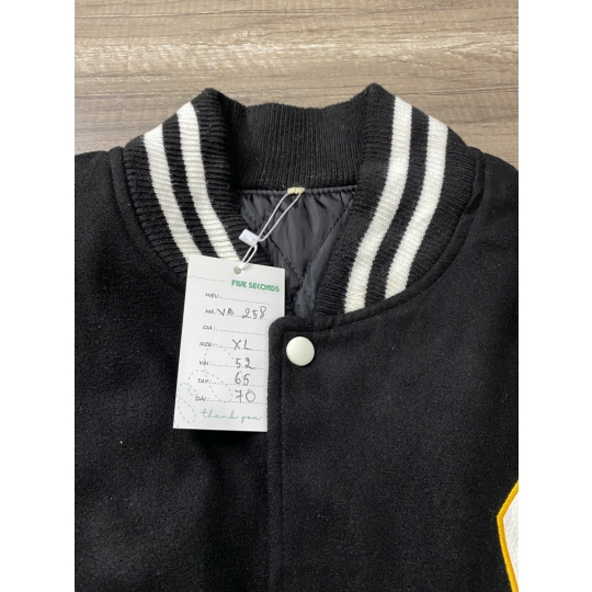 Varsity Jacket UNIV.