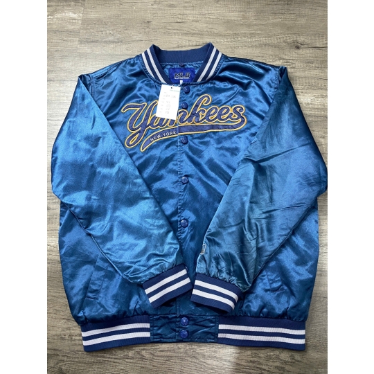 bomber jacket MLB