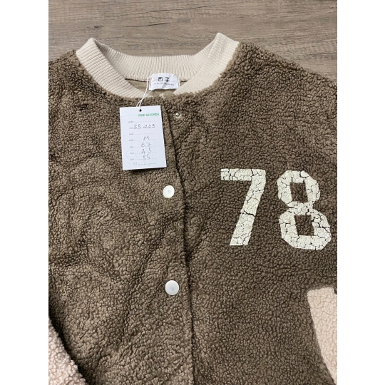 bomber jacket thường
